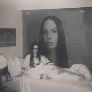 Mø - Plæygirl - på gaden på fredag