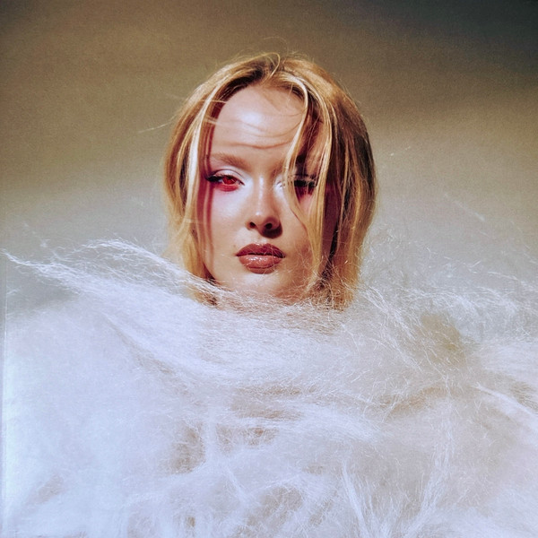 Zara Larsson – Venus